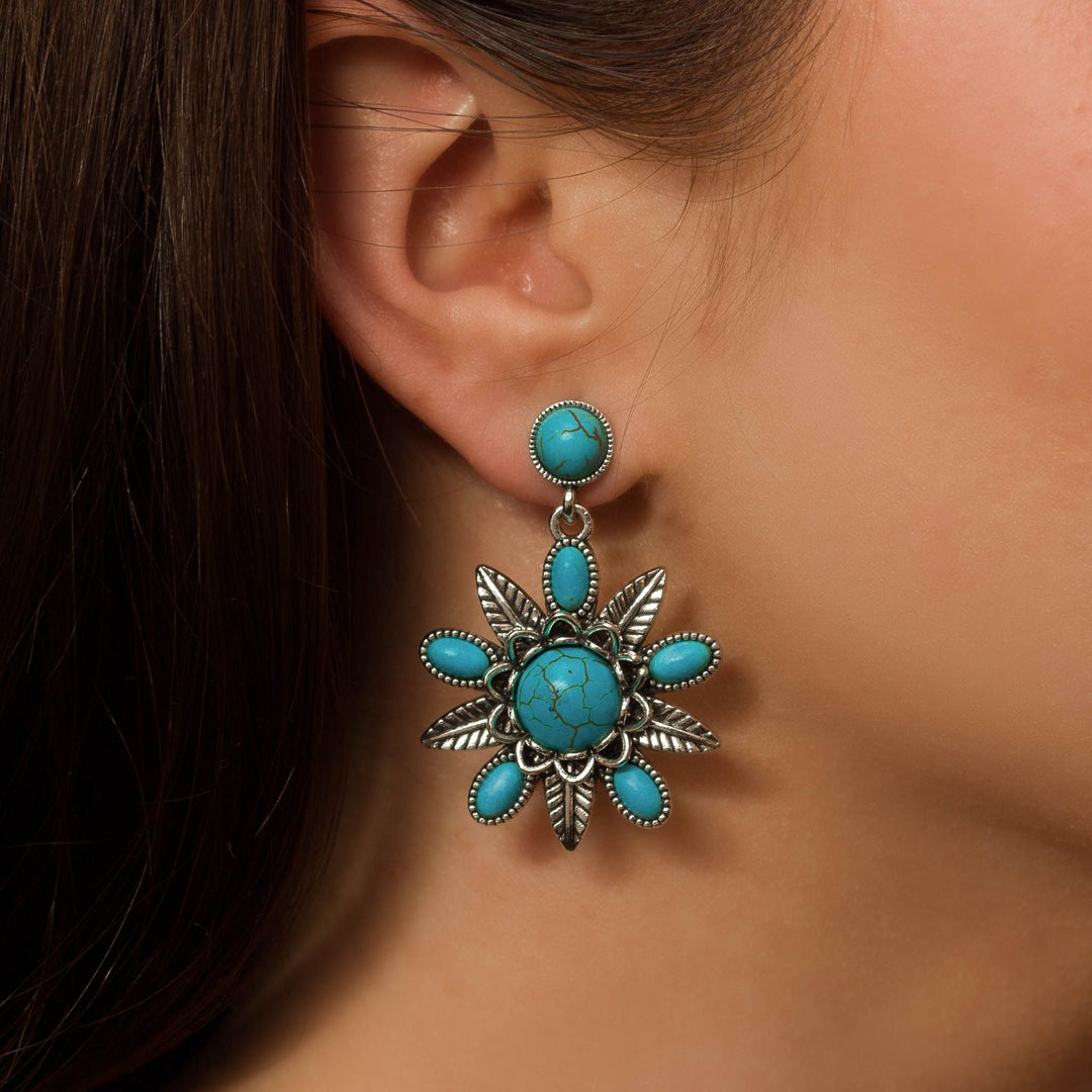 Triple-Strand Turquoise Beaded Necklace